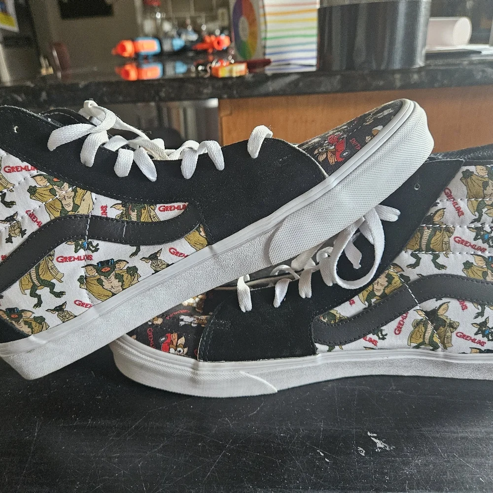 Vans Gremlins!!!! Hi Top Awesome!!! - Picture 4 of 4